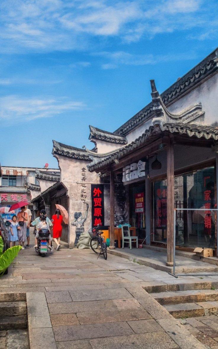 2024年春节档上的影视作品角逐激烈,各显神通,展现出各自独特的魅力